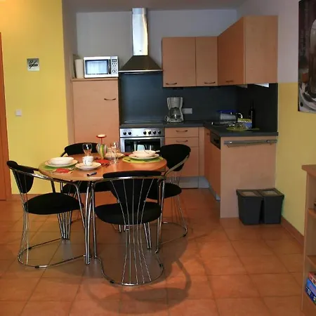 4 Jahreszeiten Lägenhet Ehrwald