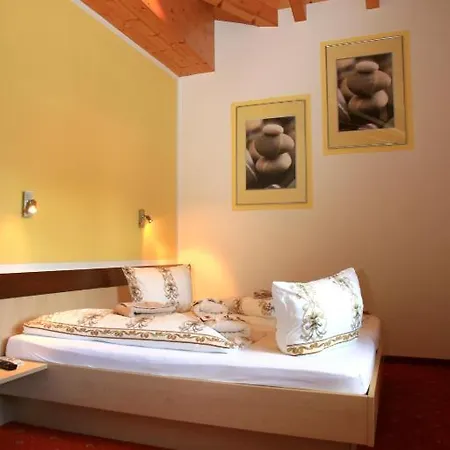 4 Jahreszeiten Apartmán *