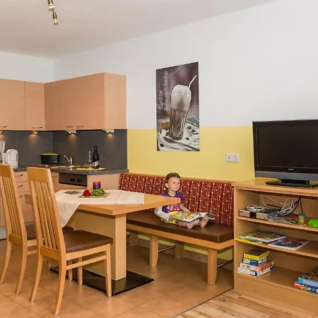 4 Jahreszeiten Apartmán Ehrwald